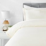 Amazonbasics Microfiber 2-Piece Quilt/Duvet/Comforter Cover Set – Single (66X90-Inch), Yellow Scallop – With Pillow Cover
