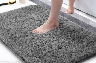 Roseate Microfiber Bathroom Mat(Doormat, Floormat – 40X60 Cm, Grey, Free)