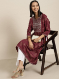 Here&Now Women Printed A-Line Kurta(Maroon)