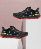 Columbia Hiking & Trekking Shoes For Men(Black , 10)