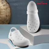 Red Tape Men Clogs(White , 10)